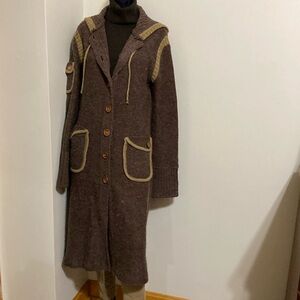 Long Vintage, Button front Sweater